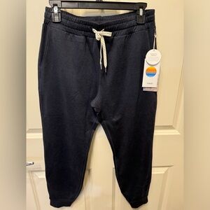 Brand new Vuori performance jogger size small